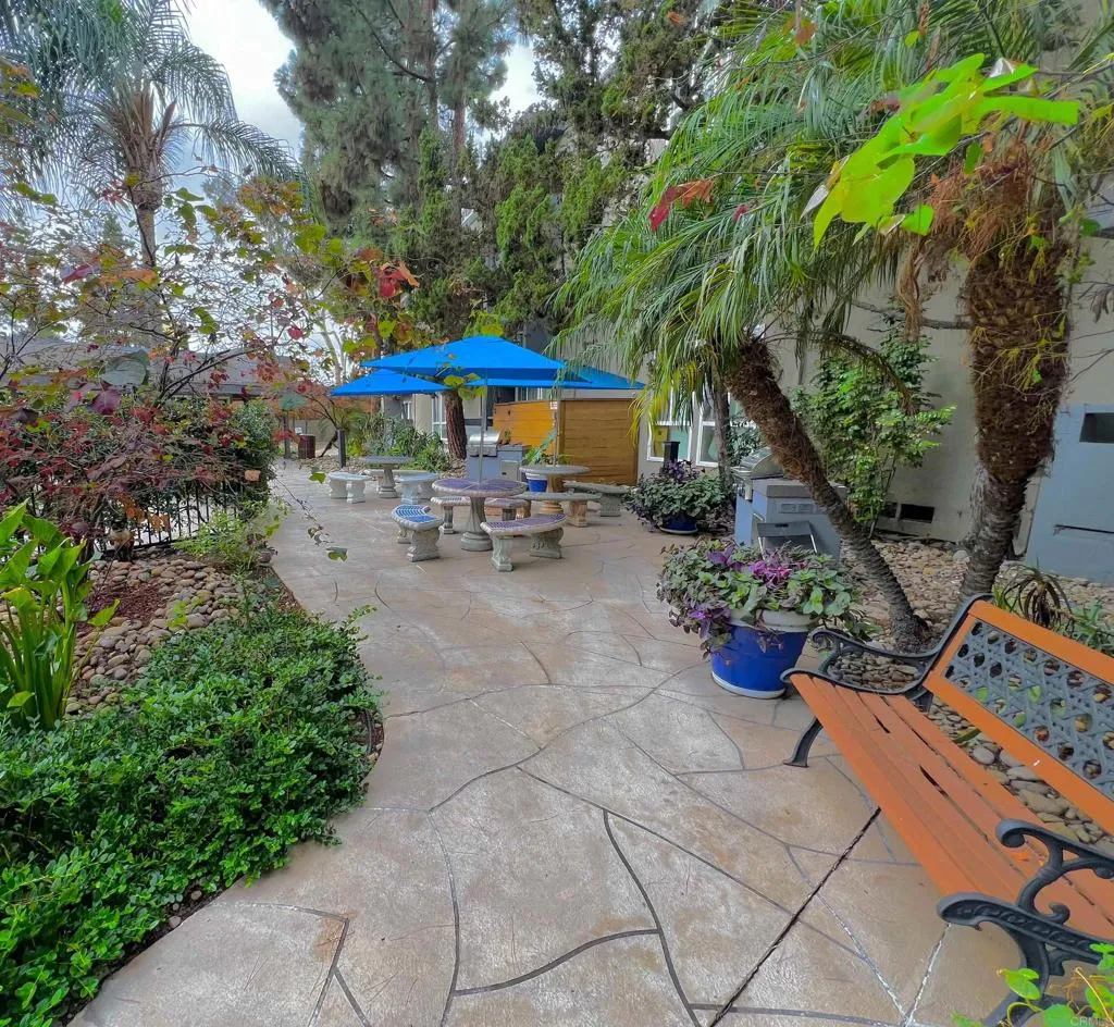 https://cdn.realtyfeed.com/cdn/127/306563281/7c922607218f5301cca9ccff2306f16d.webp