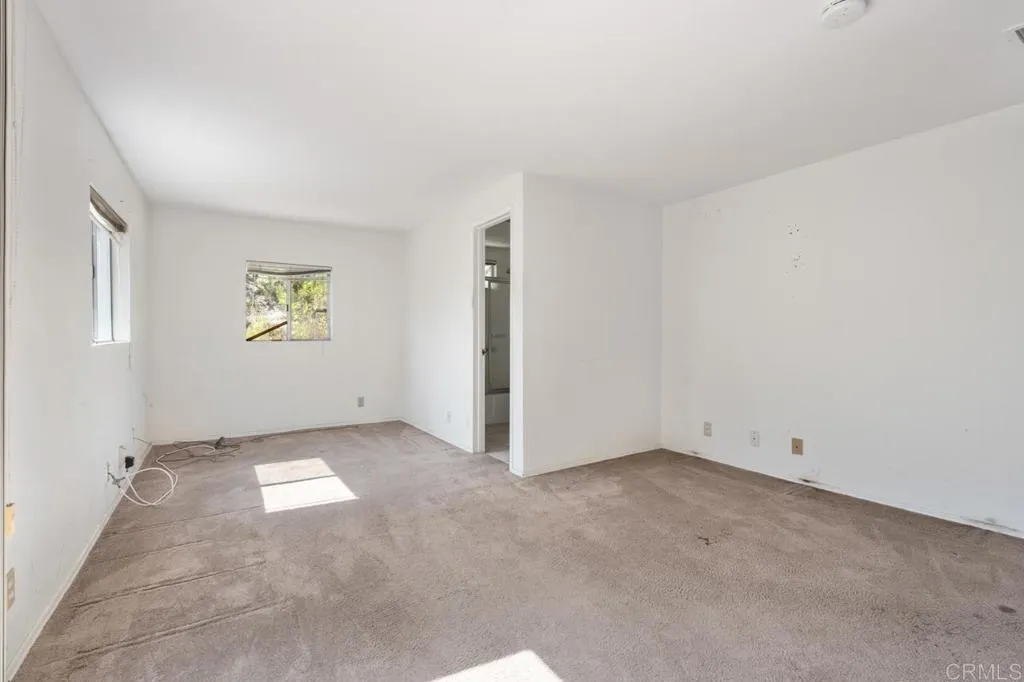 https://cdn.realtyfeed.com/cdn/127/306563282/0082ae24faa1e83e139cc84fcba7b77f.webp