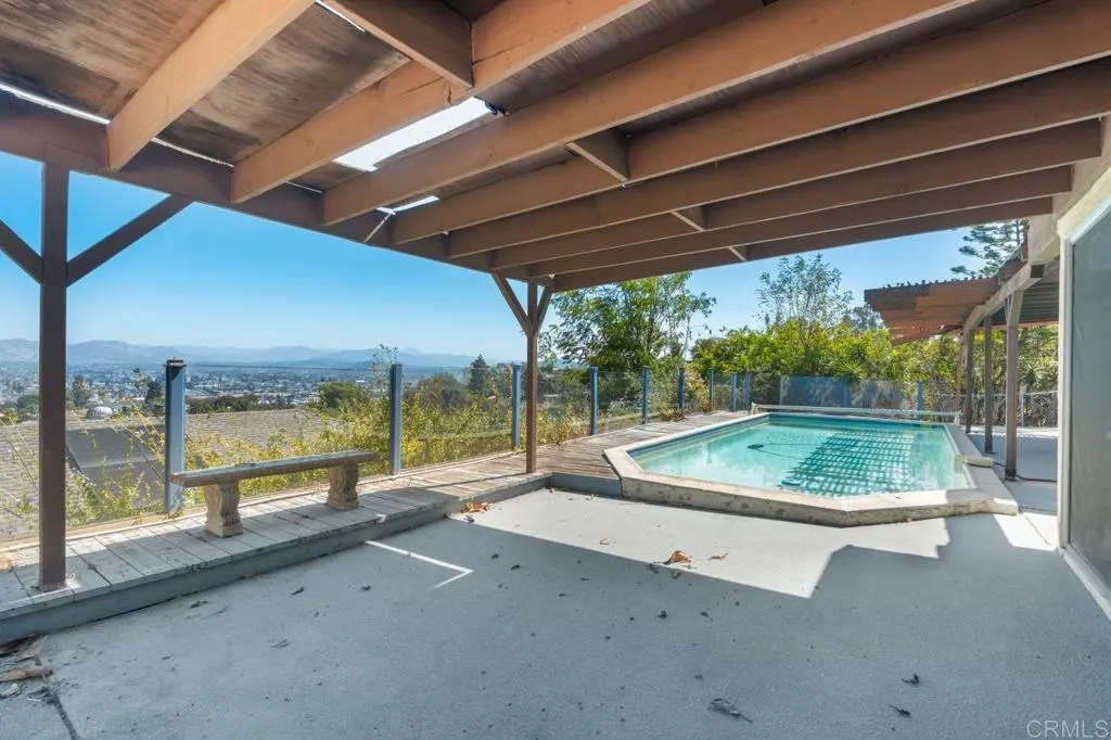 https://cdn.realtyfeed.com/cdn/127/306563282/222ca99079175c8f53a1f9b09c12aab7.webp