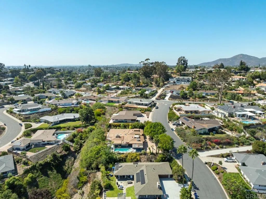 https://cdn.realtyfeed.com/cdn/127/306563282/36d7b2898e15f9733afc5fa8f16d9b44.webp