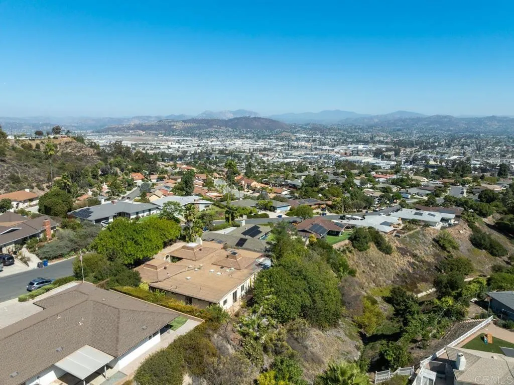 https://cdn.realtyfeed.com/cdn/127/306563282/40e62cb536e35b02d3a92075663f9877.webp