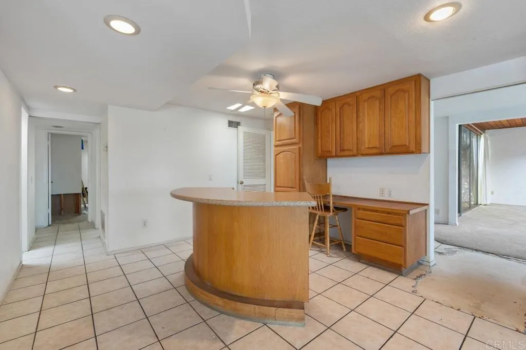 https://cdn.realtyfeed.com/cdn/127/306563282/7042c3ae72625c167dda13ab975b6284.webp