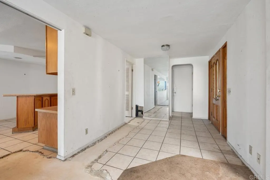 https://cdn.realtyfeed.com/cdn/127/306563282/b48b712a526a2302080e7eaef3b93f5b.webp