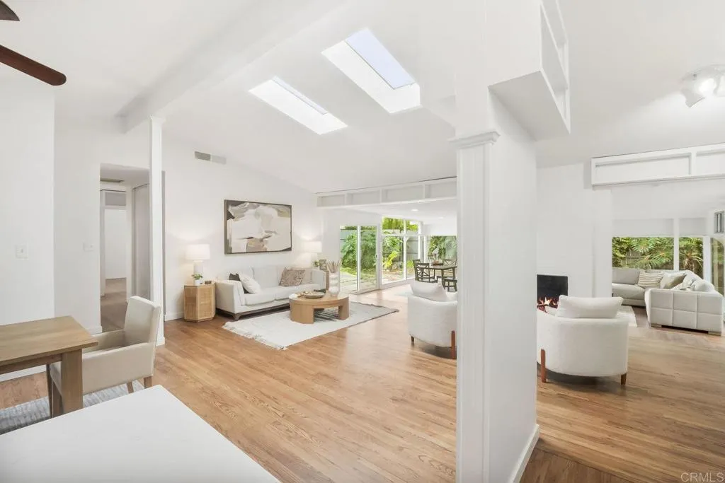 https://cdn.realtyfeed.com/cdn/127/306563341/a122bb36afd8f3c7bdc350e9aa1c9f57.webp