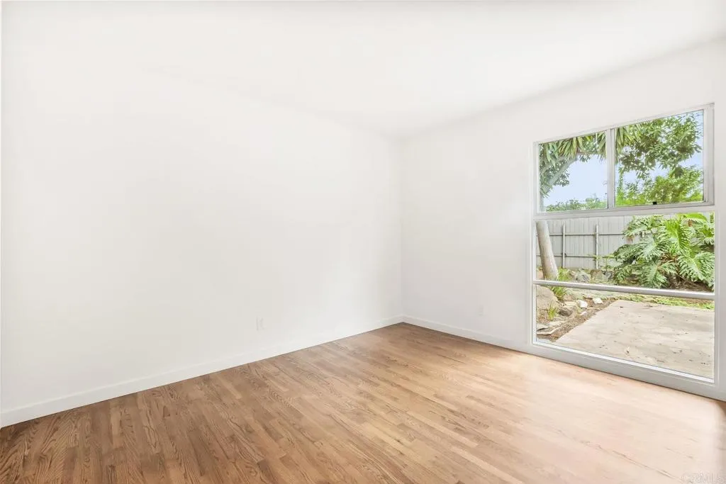 https://cdn.realtyfeed.com/cdn/127/306563341/e089aaf2085fb8986bba2b524d943e56.webp