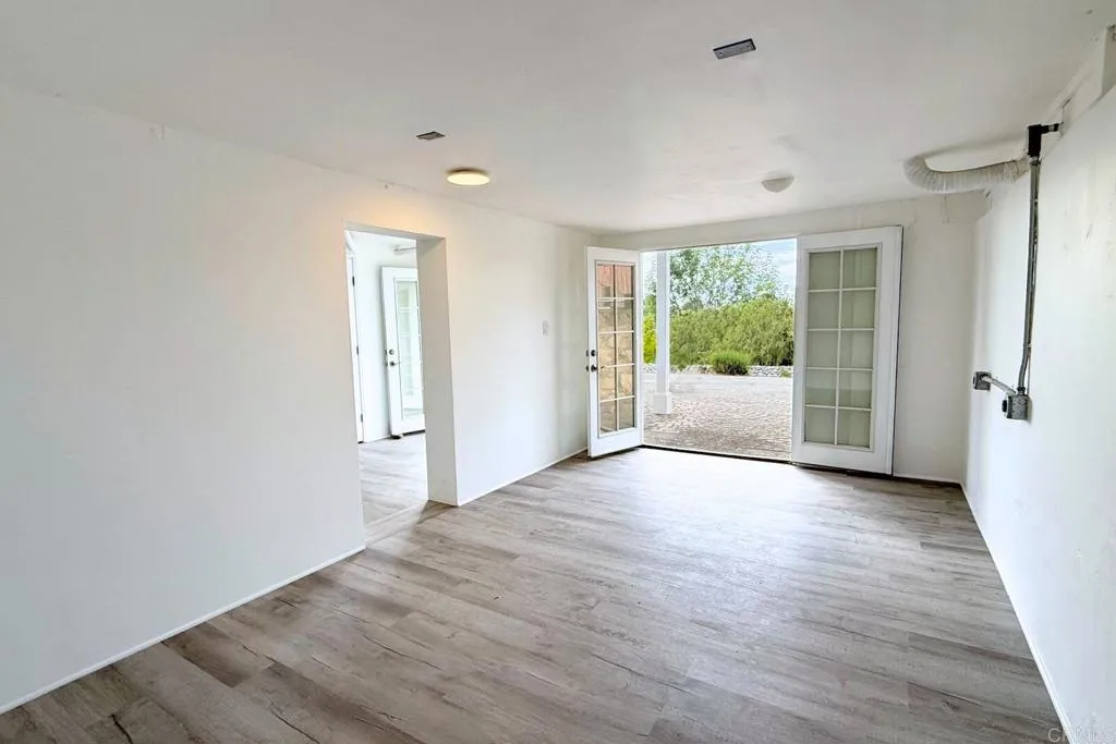 https://cdn.realtyfeed.com/cdn/127/306563365/221477c40fee655fb563befd14511dcb.webp