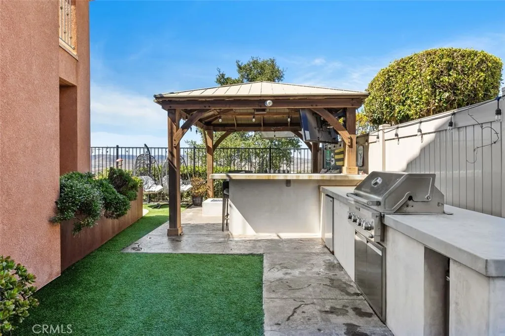 https://cdn.realtyfeed.com/cdn/127/306563381/699df69679475eb352f5075f02d227f8.webp