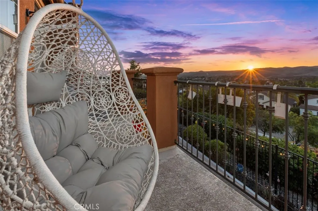 https://cdn.realtyfeed.com/cdn/127/306563381/8638db675258bf842a7b9755ff97b695.webp