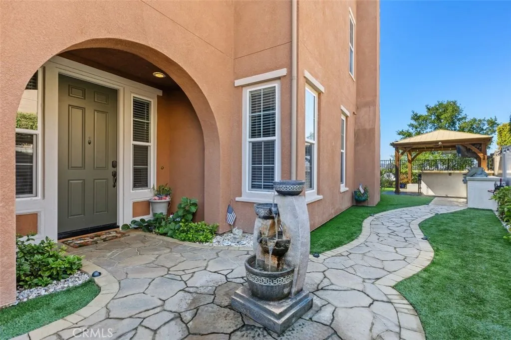 https://cdn.realtyfeed.com/cdn/127/306563381/b752fc77586367840644d85792970d00.webp