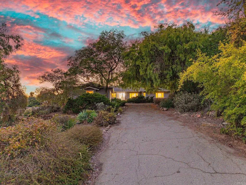 https://cdn.realtyfeed.com/cdn/127/306563404/daf007746ae131c90c43e16eb758c3fc.webp