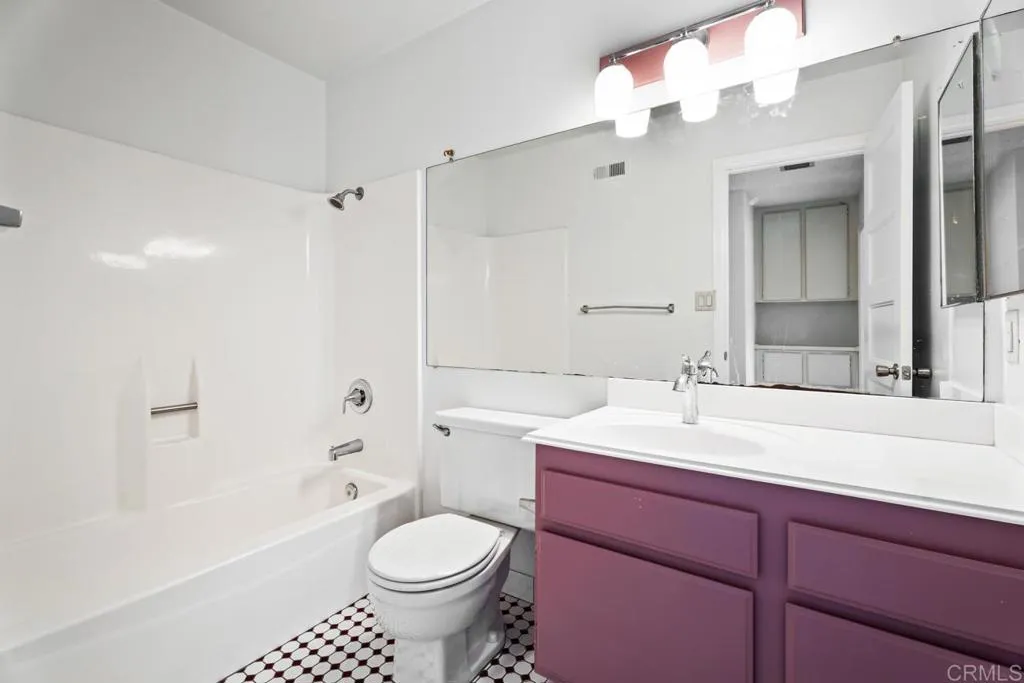 https://cdn.realtyfeed.com/cdn/127/306563410/d34a97d05949d11a8a0c6c3d3fb2bee1.webp