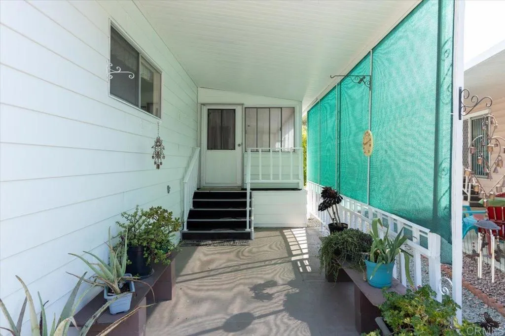 https://cdn.realtyfeed.com/cdn/127/306563547/a9571468960b6b0dd786dfa7ae435aff.webp