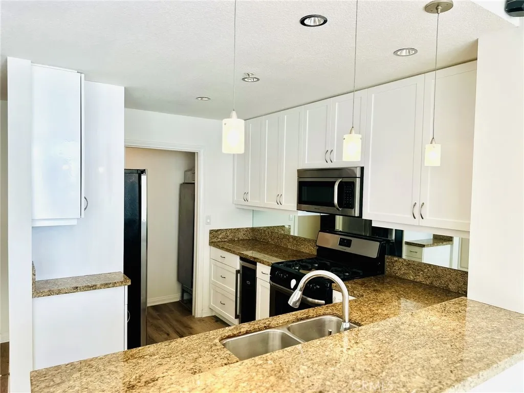 Photo #19: ND25231730 Listing: Photo #19