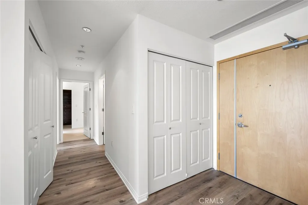 https://cdn.realtyfeed.com/cdn/127/306563577/9097f1f23dc07e415f39448260d5e5f3.webp