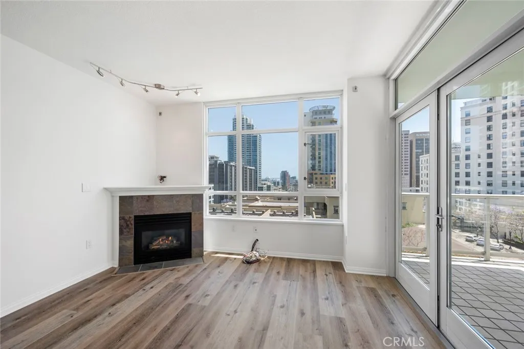 https://cdn.realtyfeed.com/cdn/127/306563577/a1d3150d40bd2b8a5392b11e1b92d641.webp