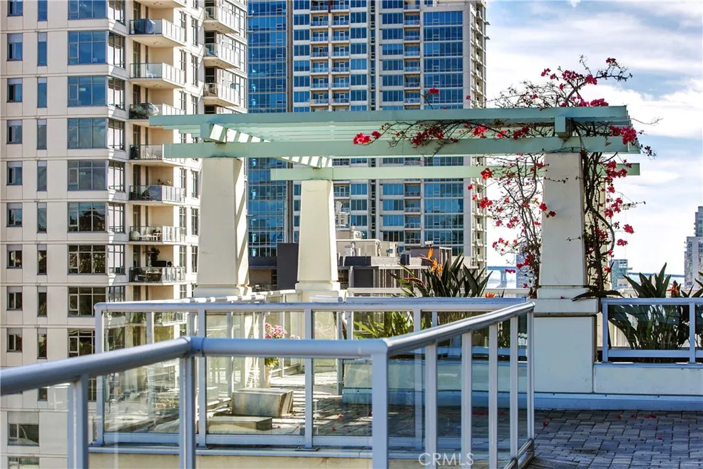 https://cdn.realtyfeed.com/cdn/127/306563577/a3bcec6ccf463215987b339d1ddfd2d0.webp