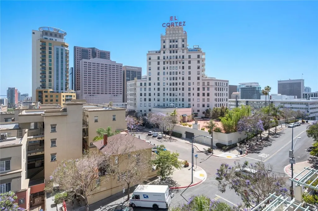 https://cdn.realtyfeed.com/cdn/127/306563577/a988d77075c0c829b4170a8bb37b7c1c.webp
