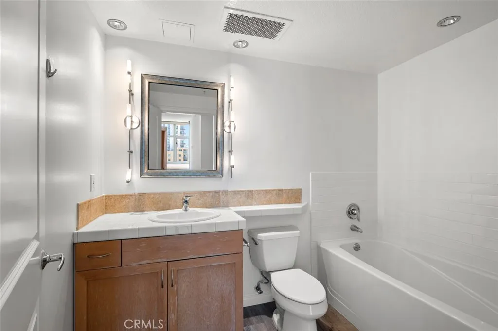 https://cdn.realtyfeed.com/cdn/127/306563577/b4daa43133323459dde4c75f86990ff8.webp
