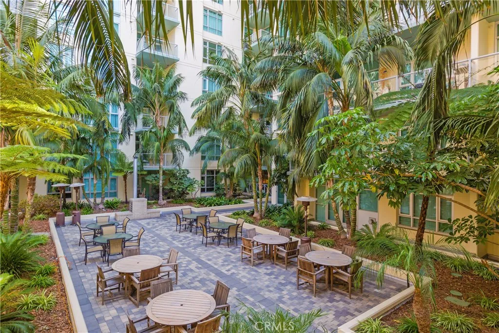 https://cdn.realtyfeed.com/cdn/127/306563577/ef37262f8792a37ab19113b57fe15143.webp