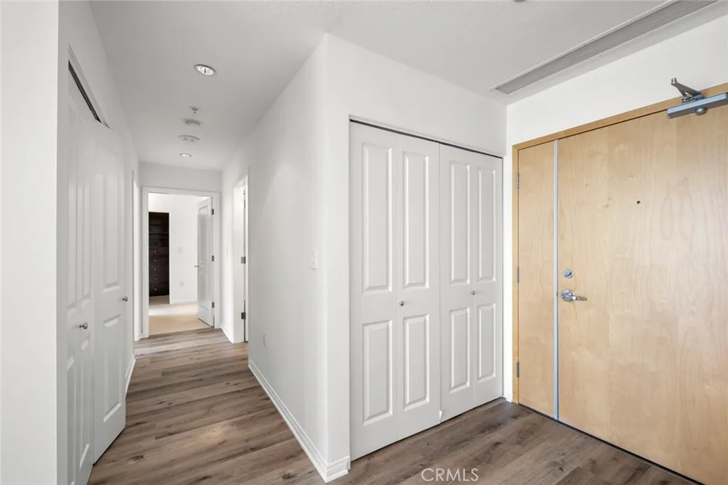 https://cdn.realtyfeed.com/cdn/127/306563577/fdc68ce3a2c5c6be876738a5117687a1.webp
