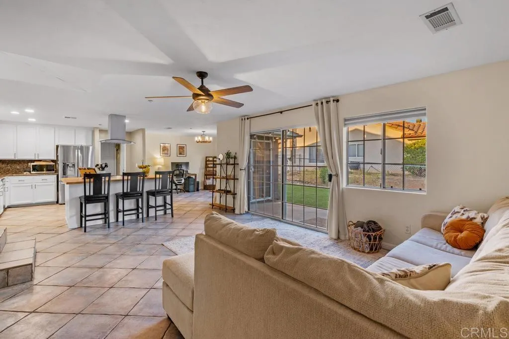 https://cdn.realtyfeed.com/cdn/127/306563582/256dd7a6c628d746b0386c6fb3a47eaf.webp