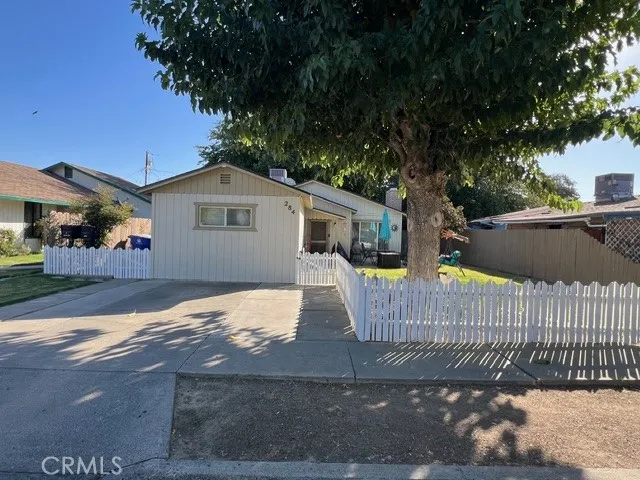 284 Buchanan, Coalinga, CA 93210