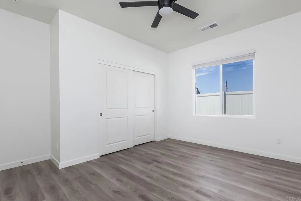 https://cdn.realtyfeed.com/cdn/127/306563662/3e979ed17ce3099647c7ed5d2fda93c5.webp
