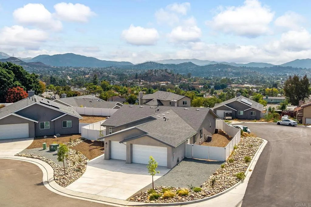 https://cdn.realtyfeed.com/cdn/127/306563662/79c2b6ea76947d55cd0b295b36a1193b.webp