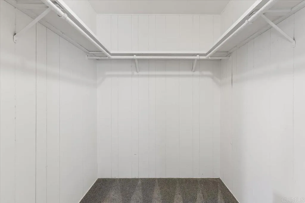 https://cdn.realtyfeed.com/cdn/127/306563703/34deeb092fb20f2f20c4e0c6734ce6a0.webp