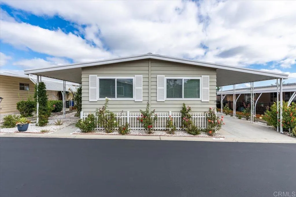 https://cdn.realtyfeed.com/cdn/127/306563703/69895c64aecd478020aa01a073a84f7f.webp