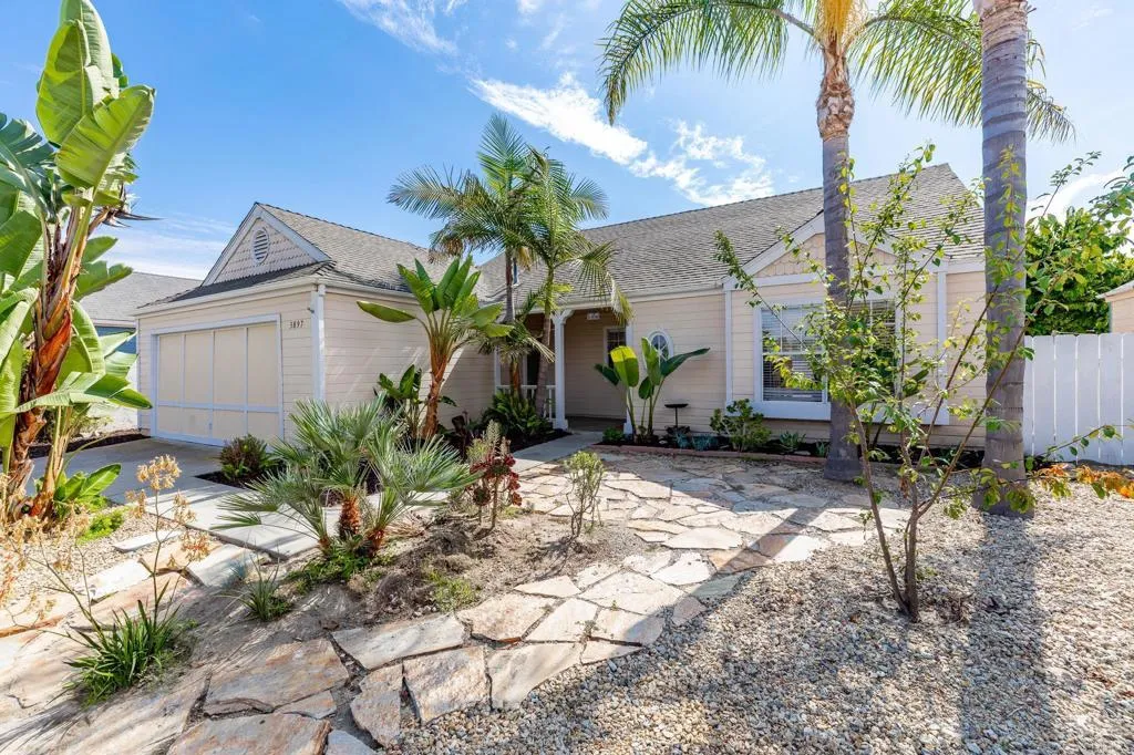 https://cdn.realtyfeed.com/cdn/127/306563709/2775513e726c5361f5538c69f7c46361.webp