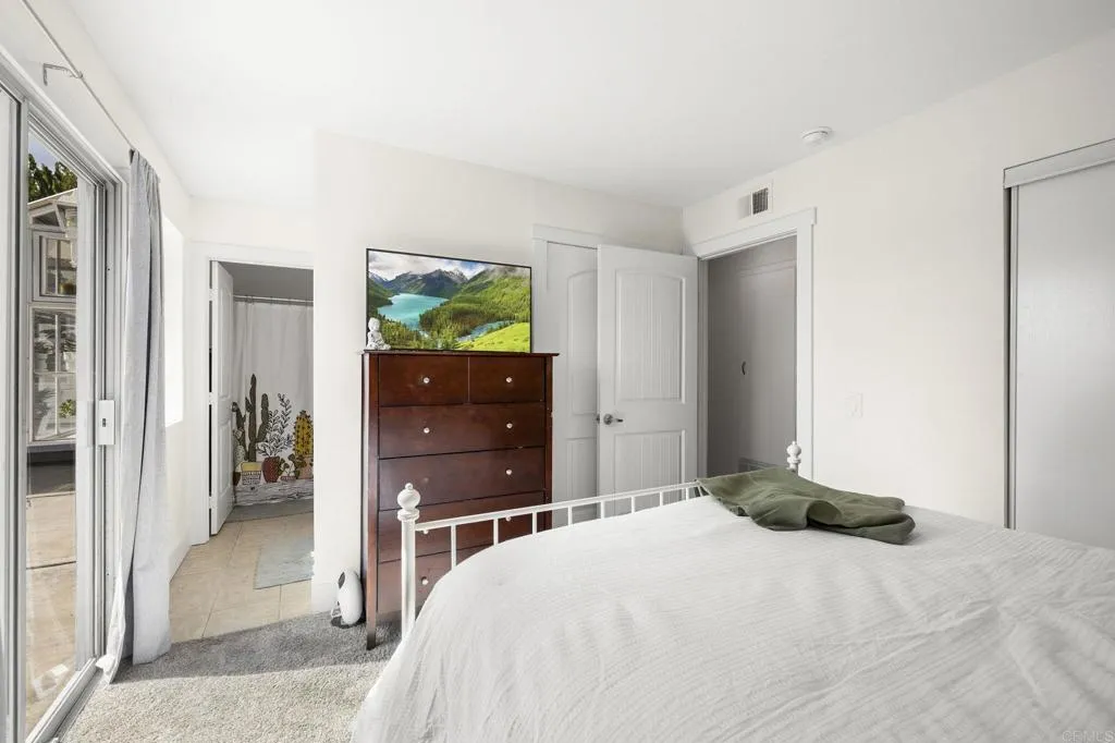 https://cdn.realtyfeed.com/cdn/127/306563709/911758b85db73f59496868e442ada053.webp