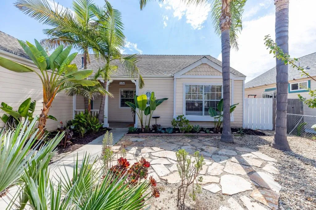 https://cdn.realtyfeed.com/cdn/127/306563709/f7f096343c5269092b72fafe0e5c05a1.webp