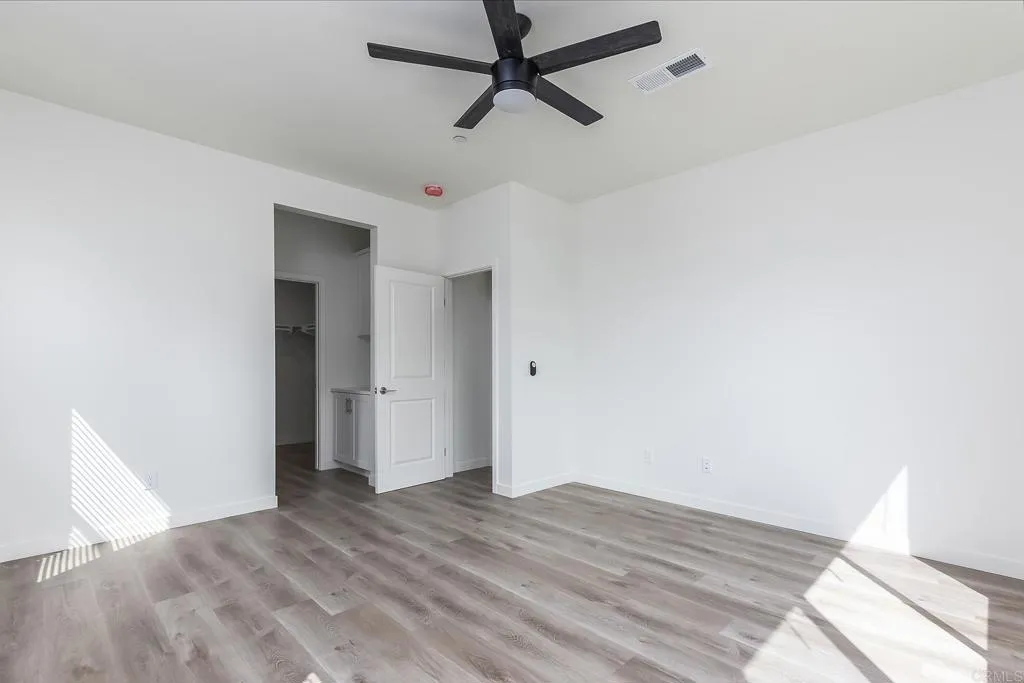 https://cdn.realtyfeed.com/cdn/127/306563711/b5df414edb1b5fb99aa91af38e502d1a.webp