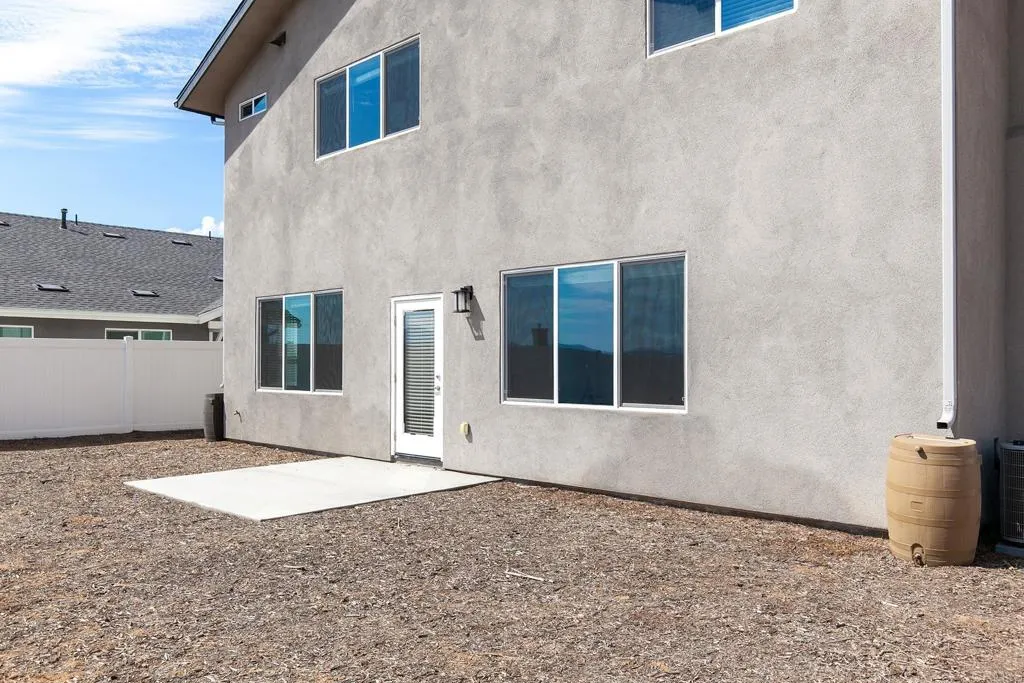 https://cdn.realtyfeed.com/cdn/127/306563711/e44f811dad32fcf5dedbe121bda5a933.webp
