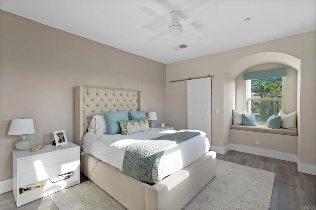 https://cdn.realtyfeed.com/cdn/127/306563725/5aa465480c9a634481cc3d36a48fea78.webp