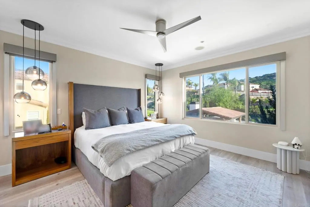 https://cdn.realtyfeed.com/cdn/127/306563725/754d91dd81300ce0537de65866a3dc96.webp