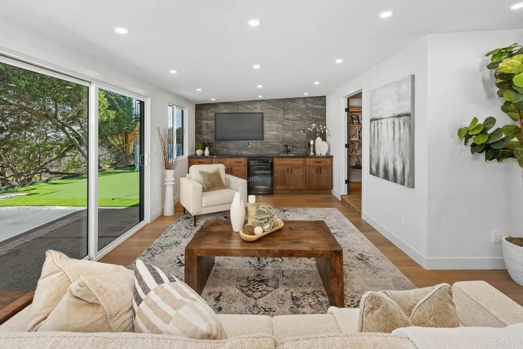 https://cdn.realtyfeed.com/cdn/127/306563753/a24c4e7e611490b7f25c210e518d082d.webp