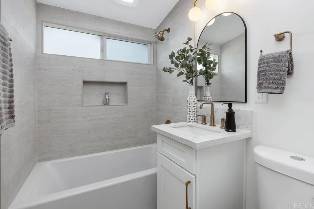 https://cdn.realtyfeed.com/cdn/127/306563762/eef652fcd90059477b2fc14b8fee409b.webp
