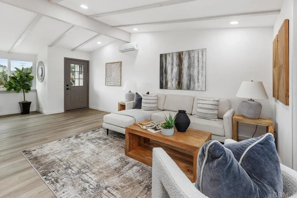 https://cdn.realtyfeed.com/cdn/127/306563762/f7ae11dc08f67451c5034a9fac3251d0.webp