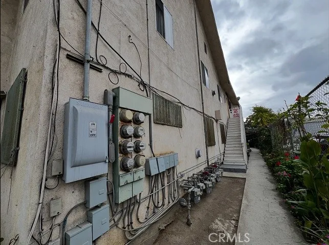 150 W 33rd Street, Los Angeles, CA 90007 - Photo 2 of 2, Los Angeles, CA