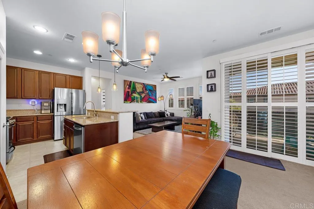https://cdn.realtyfeed.com/cdn/127/306563795/9c9f62f8a82e516a62578b5eba5c0b13.webp