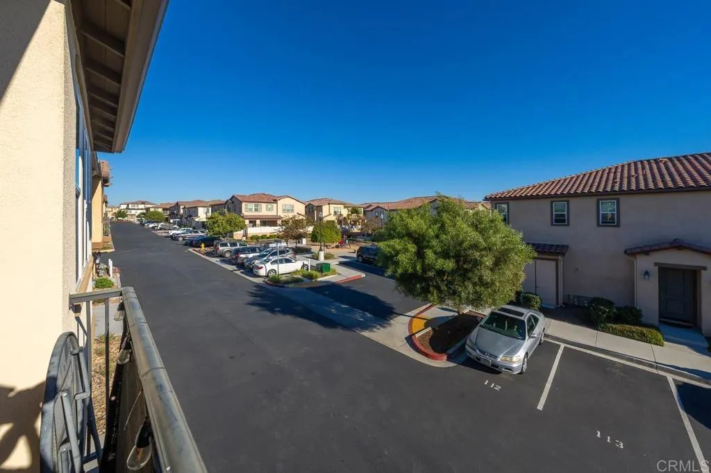 https://cdn.realtyfeed.com/cdn/127/306563795/9fd55372d0f1b5cdbacd945bbfad7d7c.webp
