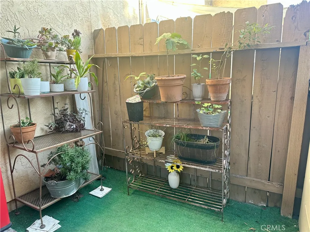 https://cdn.realtyfeed.com/cdn/127/306563811/4ba4f7d339ca34486cb068d7942d60a0.webp