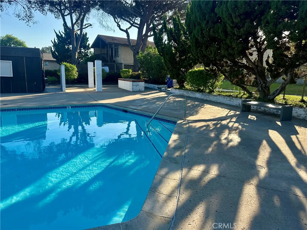 https://cdn.realtyfeed.com/cdn/127/306563811/fc97b083d114c7f161f1878a6a72d318.webp