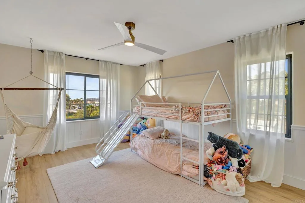 https://cdn.realtyfeed.com/cdn/127/306563839/06637a55b219883efce4530d3b7cfec2.webp