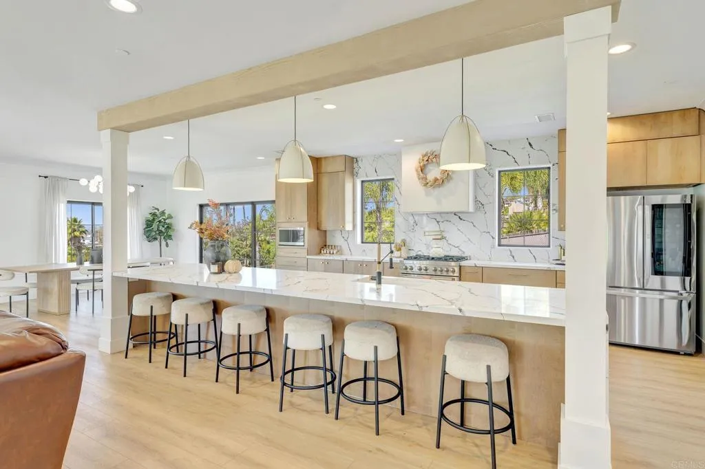 https://cdn.realtyfeed.com/cdn/127/306563839/0a5ec93a867c039fd55baeb07e6395ba.webp
