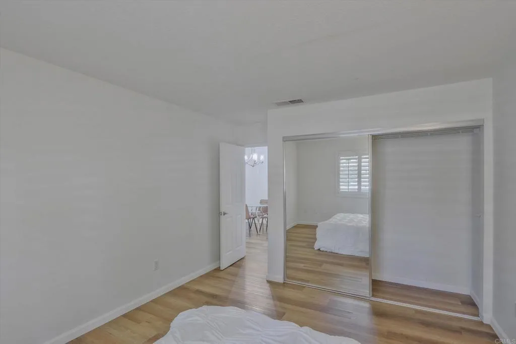 https://cdn.realtyfeed.com/cdn/127/306563843/2ec911ff96aa3d998eb6332040ab1bca.webp