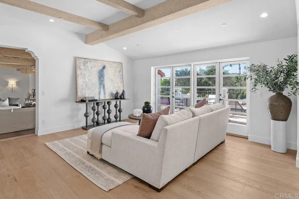 https://cdn.realtyfeed.com/cdn/127/306563885/3c2f1ca621a541d8e3008ab08178182a.webp