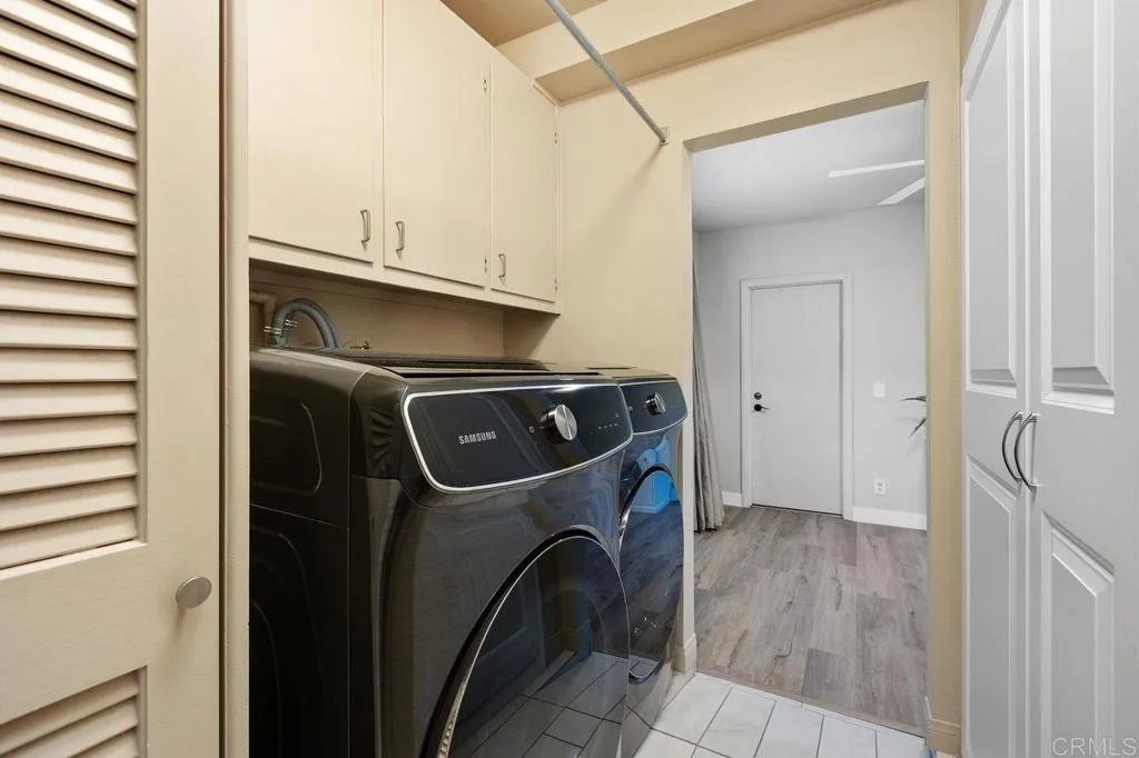 https://cdn.realtyfeed.com/cdn/127/306563887/50ca83bd805c6957963819b29a191a6e.webp